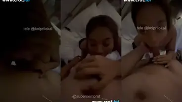 Gadis Cantik Pasrah Goyang Kasur Om Michat