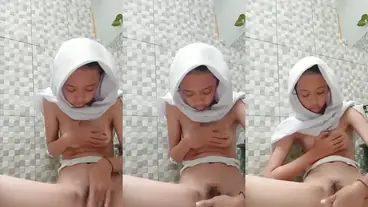 Ukhti Hijab Cantik Live Bersantai Kasur WC