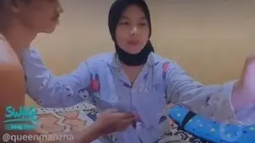 Ukhti Hijab Cantik Pasrah Kasur Malam Jumat